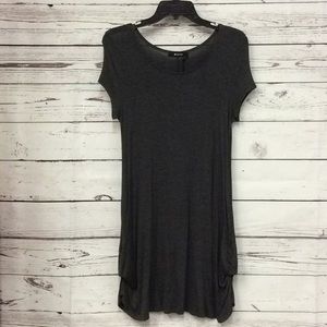 42 Pops dark gray‎ short sleeve knit trapeze dress